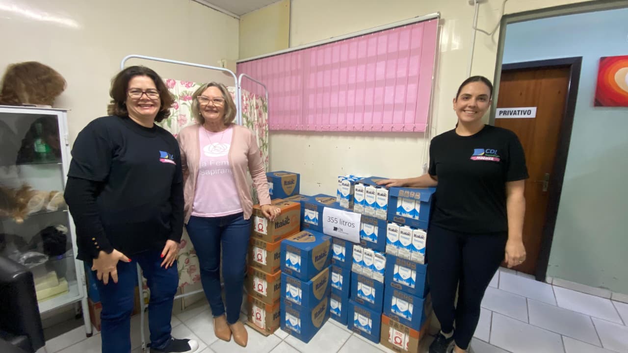 Entrega de donativos reforça compromisso social da CDL Sapiranga