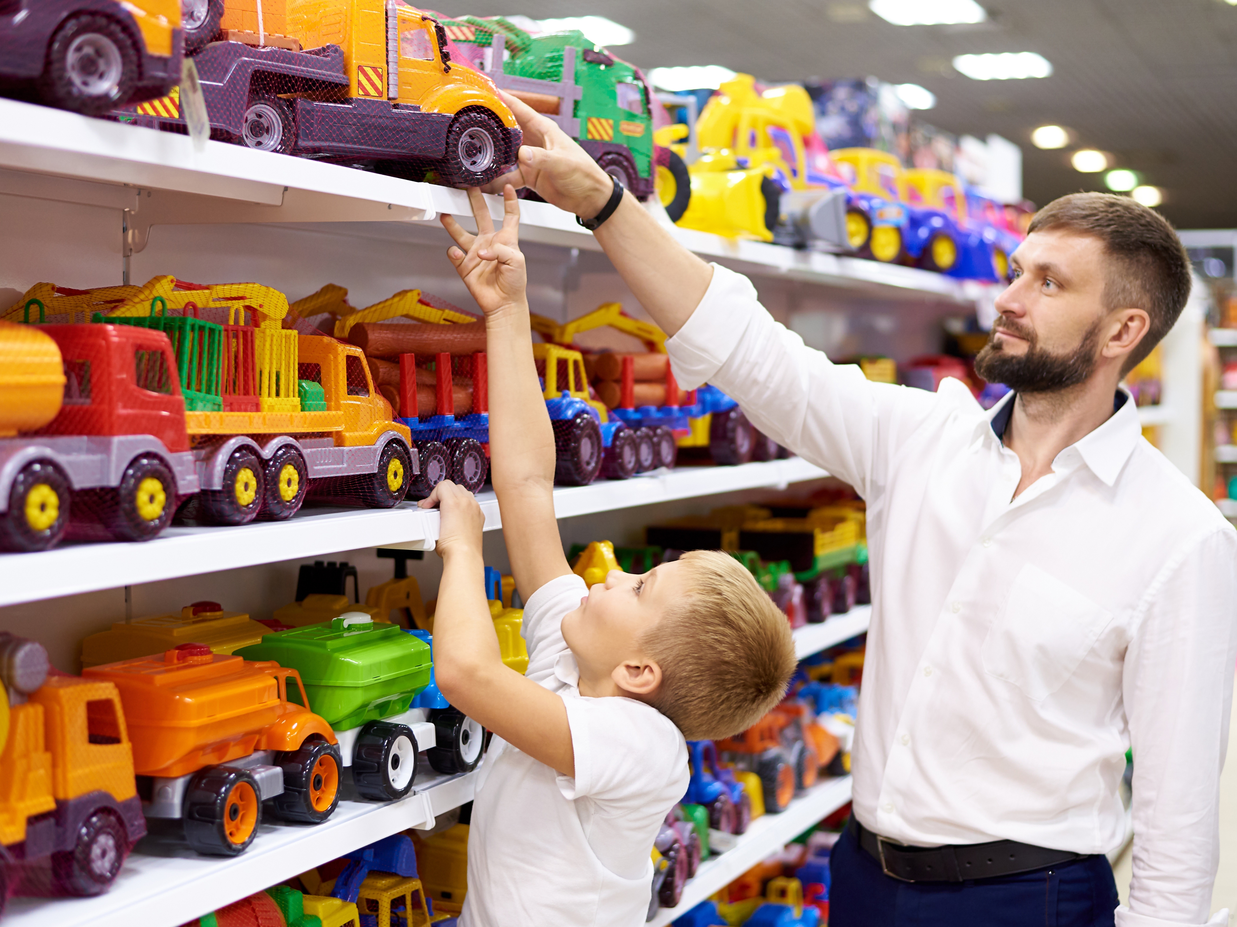 Comércio de Sapiranga tem movimento intenso nas compras de última hora para o Dia das Crianças